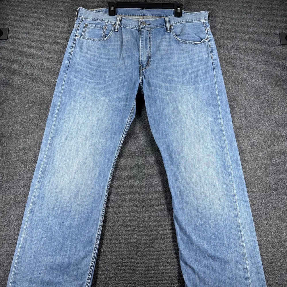 Levi's 569 Jeans Mens 38x32 W38 L32 Light Wash Loose Straight Denim